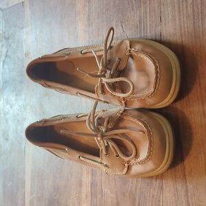 Sperry Topsiders